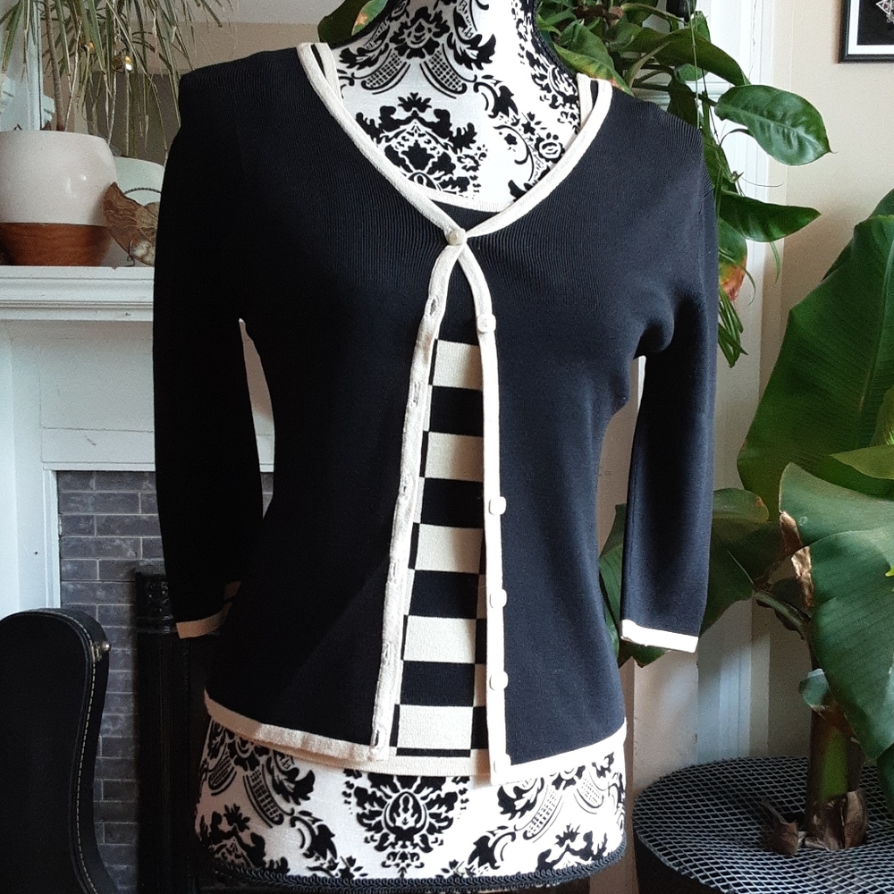 Twin Set cardi and top M